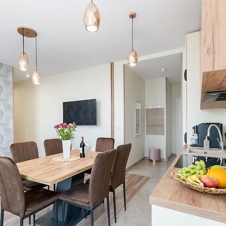 קרקוב Basztowa Apartments By Vsi מראה חיצוני תמונה
