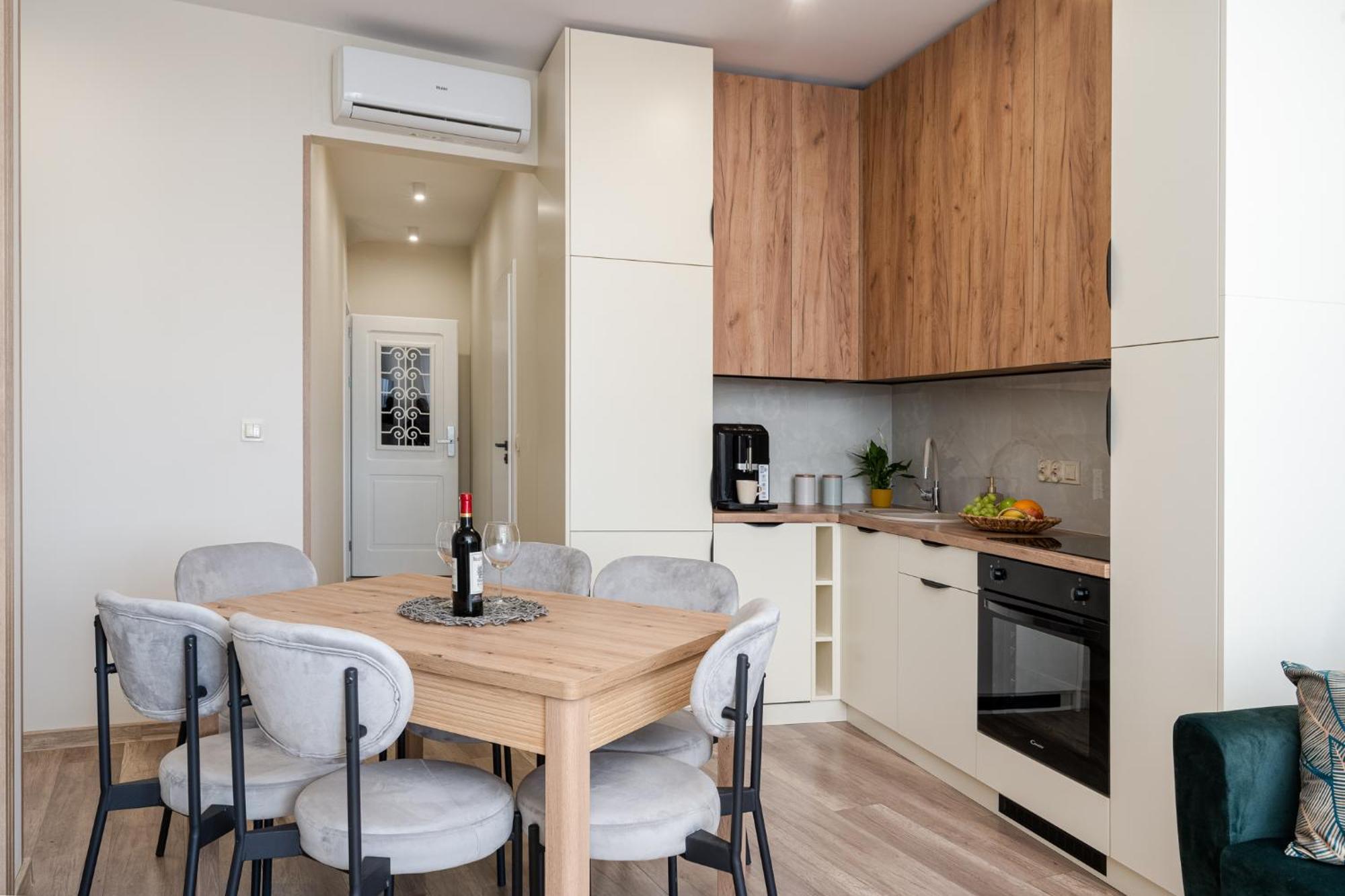 קרקוב Basztowa Apartments By Vsi מראה חיצוני תמונה